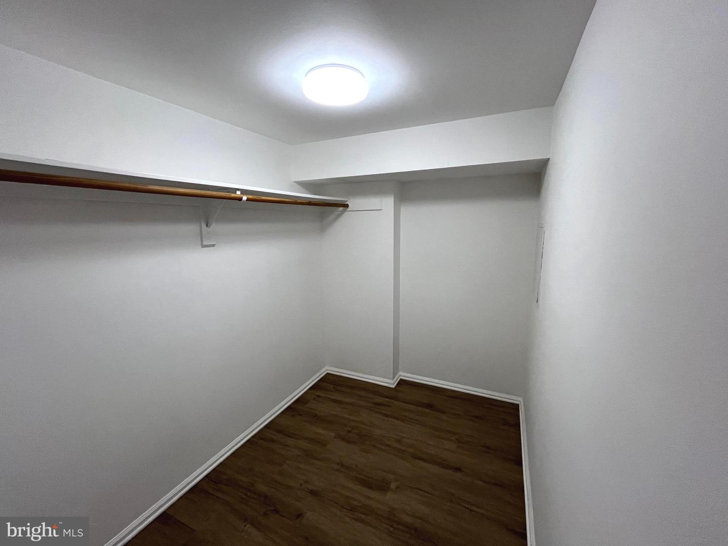 7720 TREMAYNE PL #107, MCLEAN, Virginia 22102, 2 Bedrooms Bedrooms, ,2 BathroomsBathrooms,Residential,For sale,7720 TREMAYNE PL #107,VAFX2249096 MLS # VAFX2249096