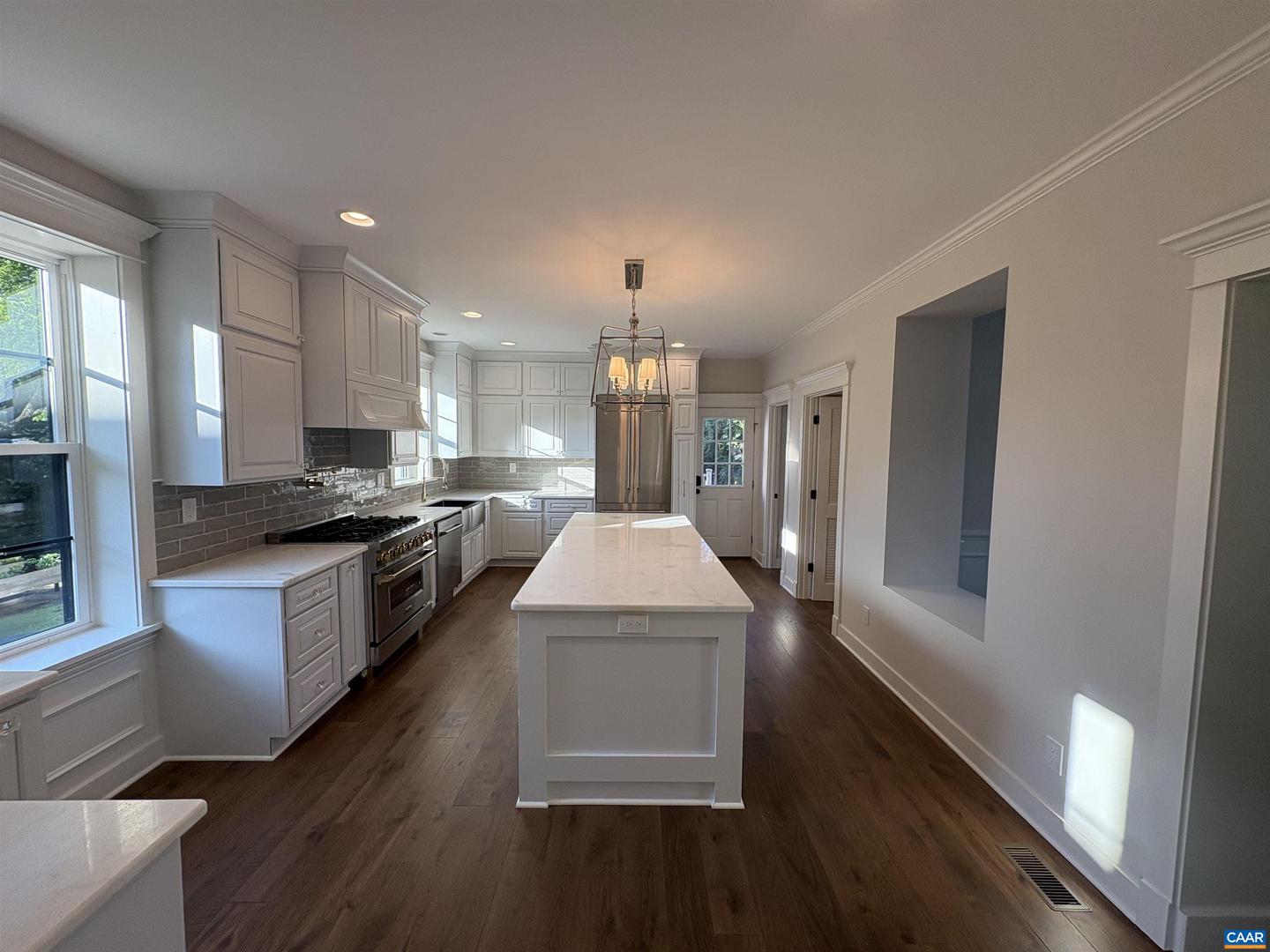 1108 EAST JEFFERSON ST, CHARLOTTESVILLE, Virginia 22901, 3 Bedrooms Bedrooms, ,3 BathroomsBathrooms,Residential,For sale,1108 EAST JEFFERSON ST,666024 MLS # 666024