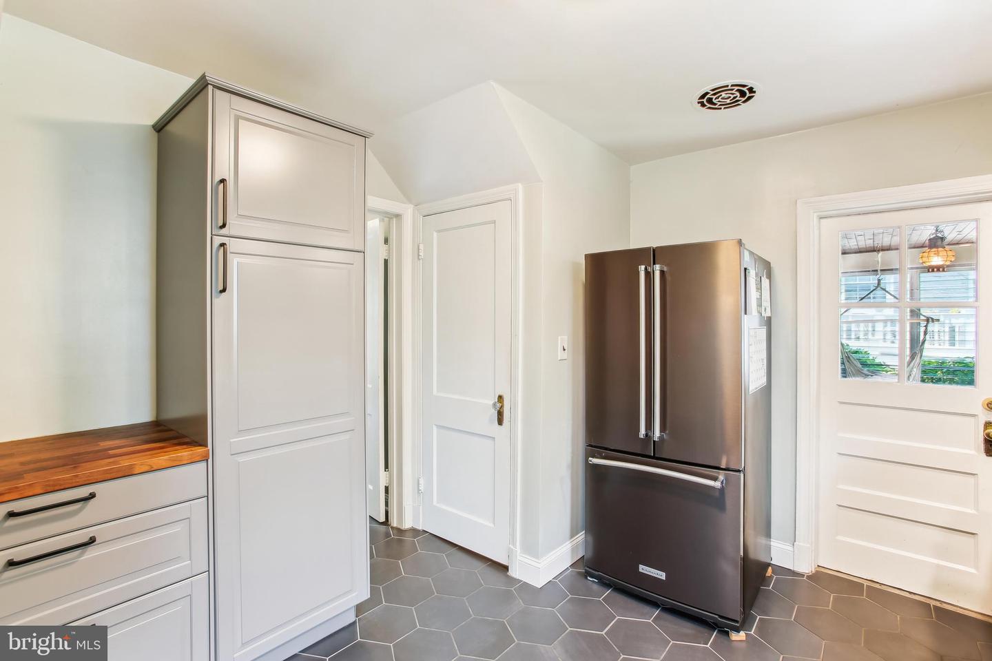 3909 17TH ST NE, WASHINGTON, District Of Columbia 20018, 3 Bedrooms Bedrooms, ,2 BathroomsBathrooms,Residential,For sale,3909 17TH ST NE,DCDC2207400 MLS # DCDC2207400