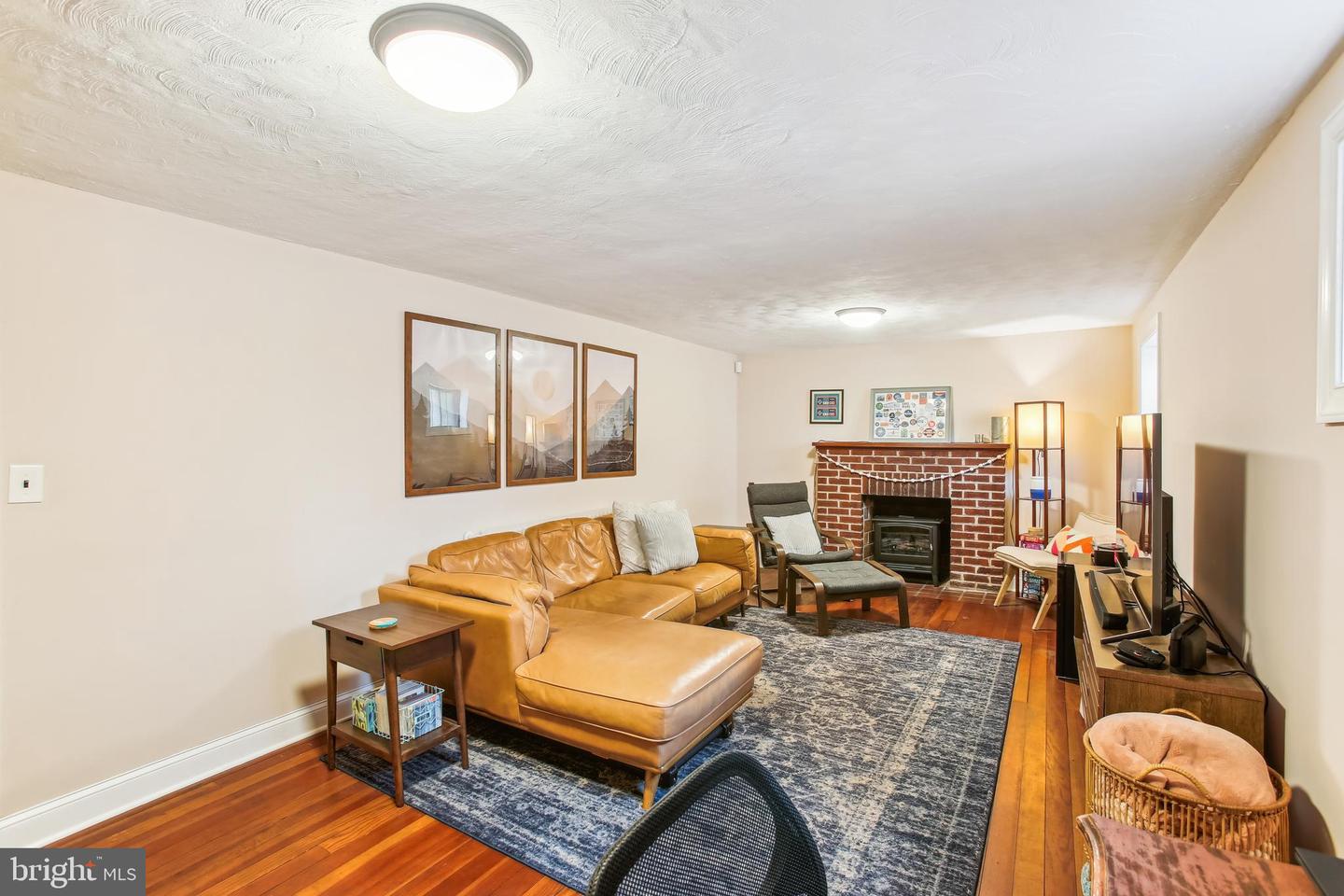3909 17TH ST NE, WASHINGTON, District Of Columbia 20018, 3 Bedrooms Bedrooms, ,2 BathroomsBathrooms,Residential,For sale,3909 17TH ST NE,DCDC2207400 MLS # DCDC2207400