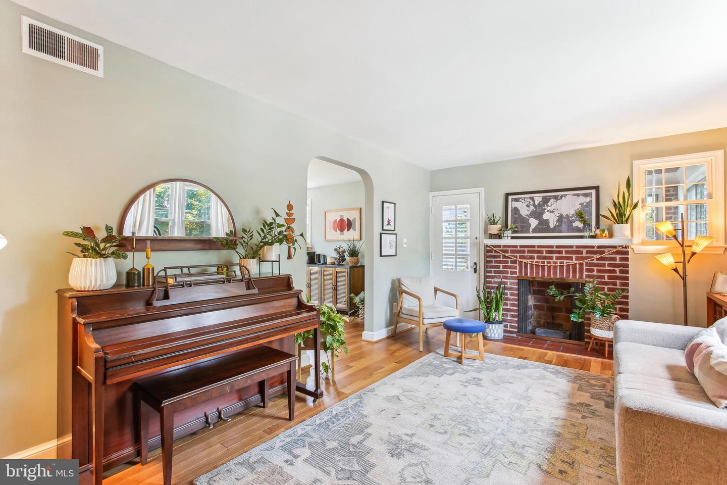 3909 17TH ST NE, WASHINGTON, District Of Columbia 20018, 3 Bedrooms Bedrooms, ,2 BathroomsBathrooms,Residential,For sale,3909 17TH ST NE,DCDC2207400 MLS # DCDC2207400
