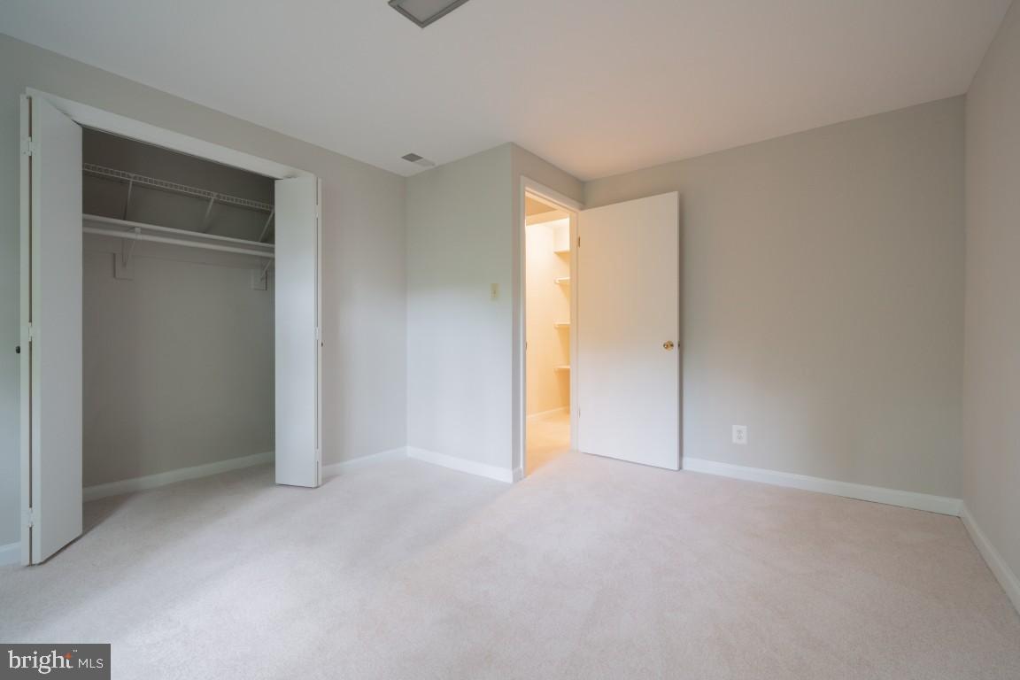 618 19TH ST S, ARLINGTON, Virginia 22202, 5 Bedrooms Bedrooms, 15 Rooms Rooms,3 BathroomsBathrooms,Residential,For sale,618 19TH ST S,VAAR2059772 MLS # VAAR2059772
