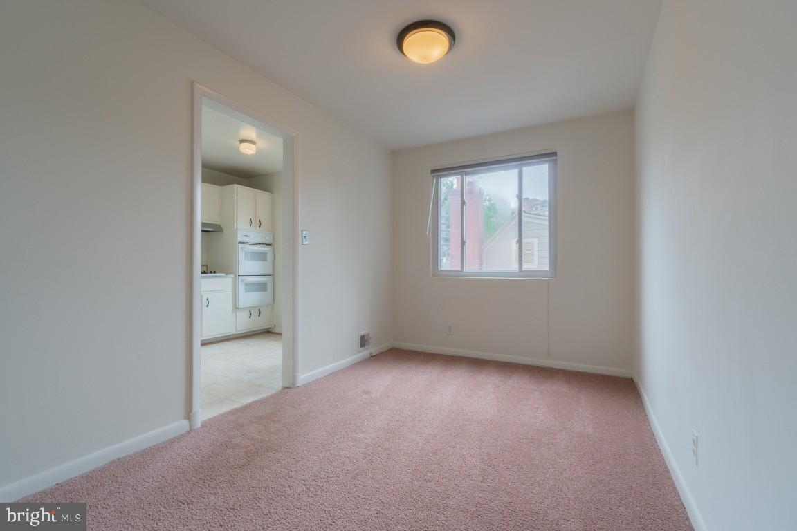 618 19TH ST S, ARLINGTON, Virginia 22202, 5 Bedrooms Bedrooms, 15 Rooms Rooms,3 BathroomsBathrooms,Residential,For sale,618 19TH ST S,VAAR2059772 MLS # VAAR2059772