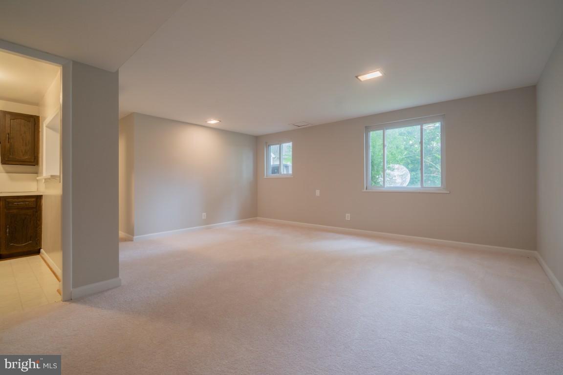 618 19TH ST S, ARLINGTON, Virginia 22202, 5 Bedrooms Bedrooms, 15 Rooms Rooms,3 BathroomsBathrooms,Residential,For sale,618 19TH ST S,VAAR2059772 MLS # VAAR2059772