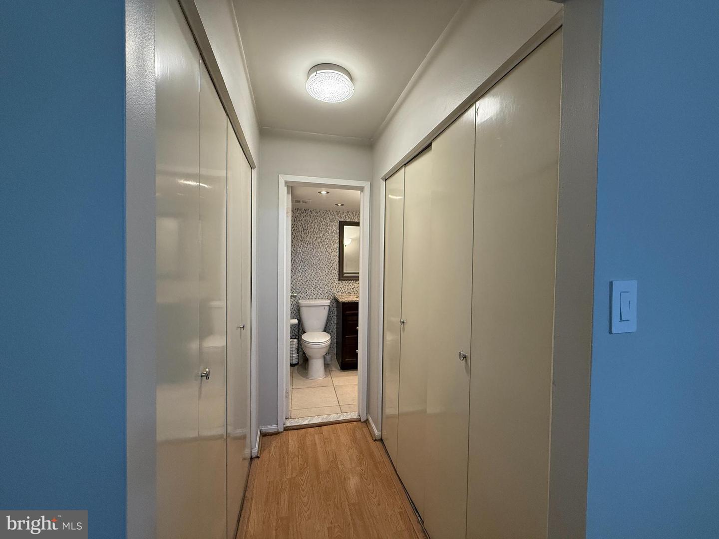 9711 KINGS CROWN CT #101, FAIRFAX, Virginia 22031, 2 Bedrooms Bedrooms, ,2 BathroomsBathrooms,Residential,For sale,9711 KINGS CROWN CT #101,VAFX2250108 MLS # VAFX2250108