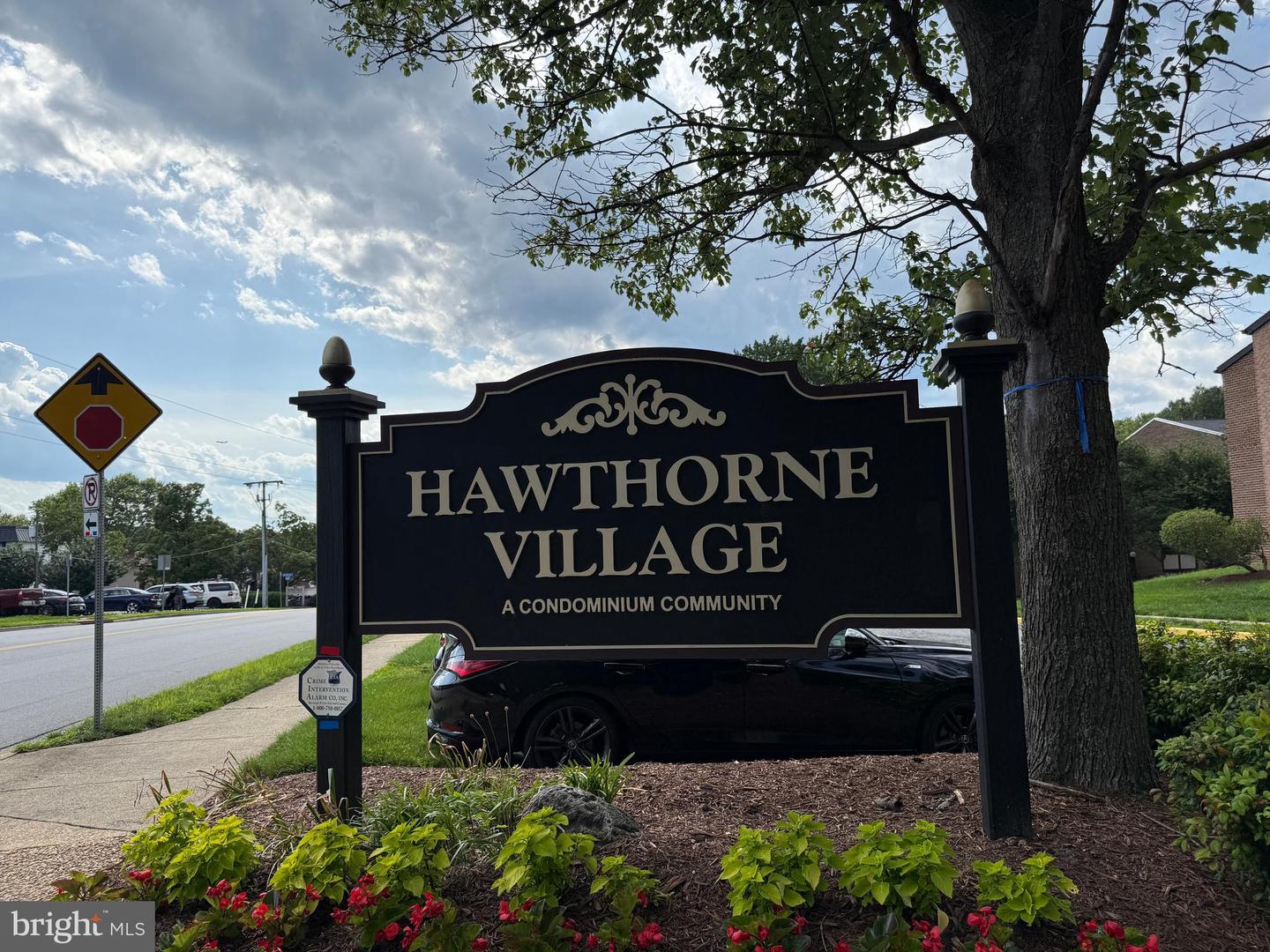 9711 KINGS CROWN CT #101, FAIRFAX, Virginia 22031, 2 Bedrooms Bedrooms, ,2 BathroomsBathrooms,Residential,For sale,9711 KINGS CROWN CT #101,VAFX2250108 MLS # VAFX2250108