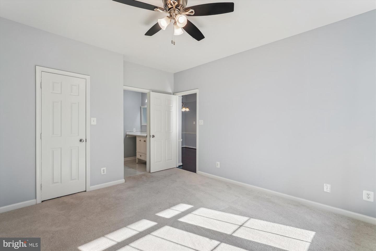 46588 DRYSDALE TER #203, STERLING, Virginia 20165, 2 Bedrooms Bedrooms, ,2 BathroomsBathrooms,Residential,For sale,46588 DRYSDALE TER #203,VALO2100372 MLS # VALO2100372