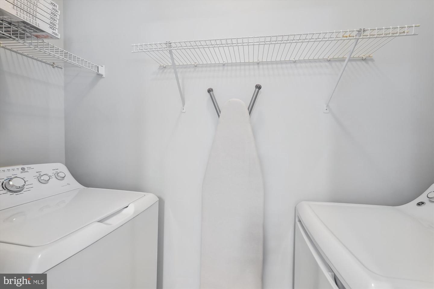 46588 DRYSDALE TER #203, STERLING, Virginia 20165, 2 Bedrooms Bedrooms, ,2 BathroomsBathrooms,Residential,For sale,46588 DRYSDALE TER #203,VALO2100372 MLS # VALO2100372