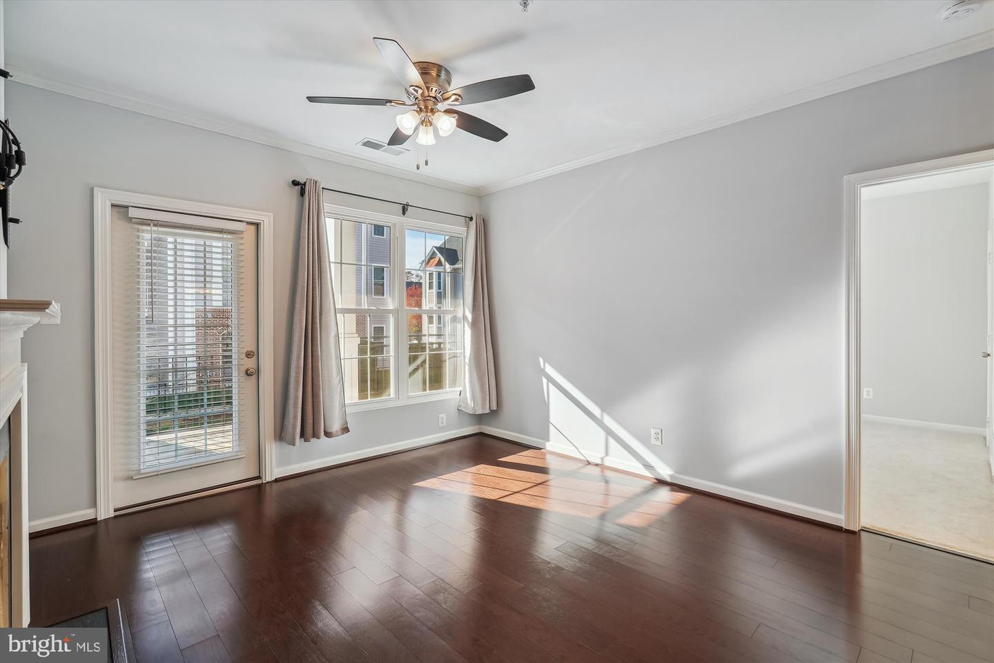 46588 DRYSDALE TER #203, STERLING, Virginia 20165, 2 Bedrooms Bedrooms, ,2 BathroomsBathrooms,Residential,For sale,46588 DRYSDALE TER #203,VALO2100372 MLS # VALO2100372
