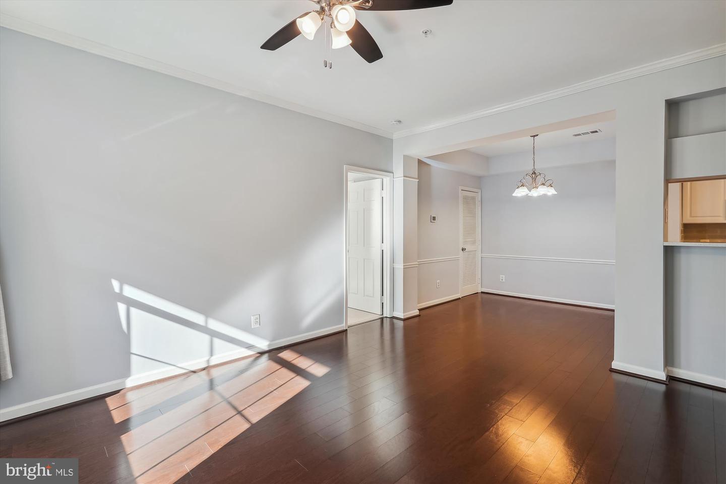 46588 DRYSDALE TER #203, STERLING, Virginia 20165, 2 Bedrooms Bedrooms, ,2 BathroomsBathrooms,Residential,For sale,46588 DRYSDALE TER #203,VALO2100372 MLS # VALO2100372
