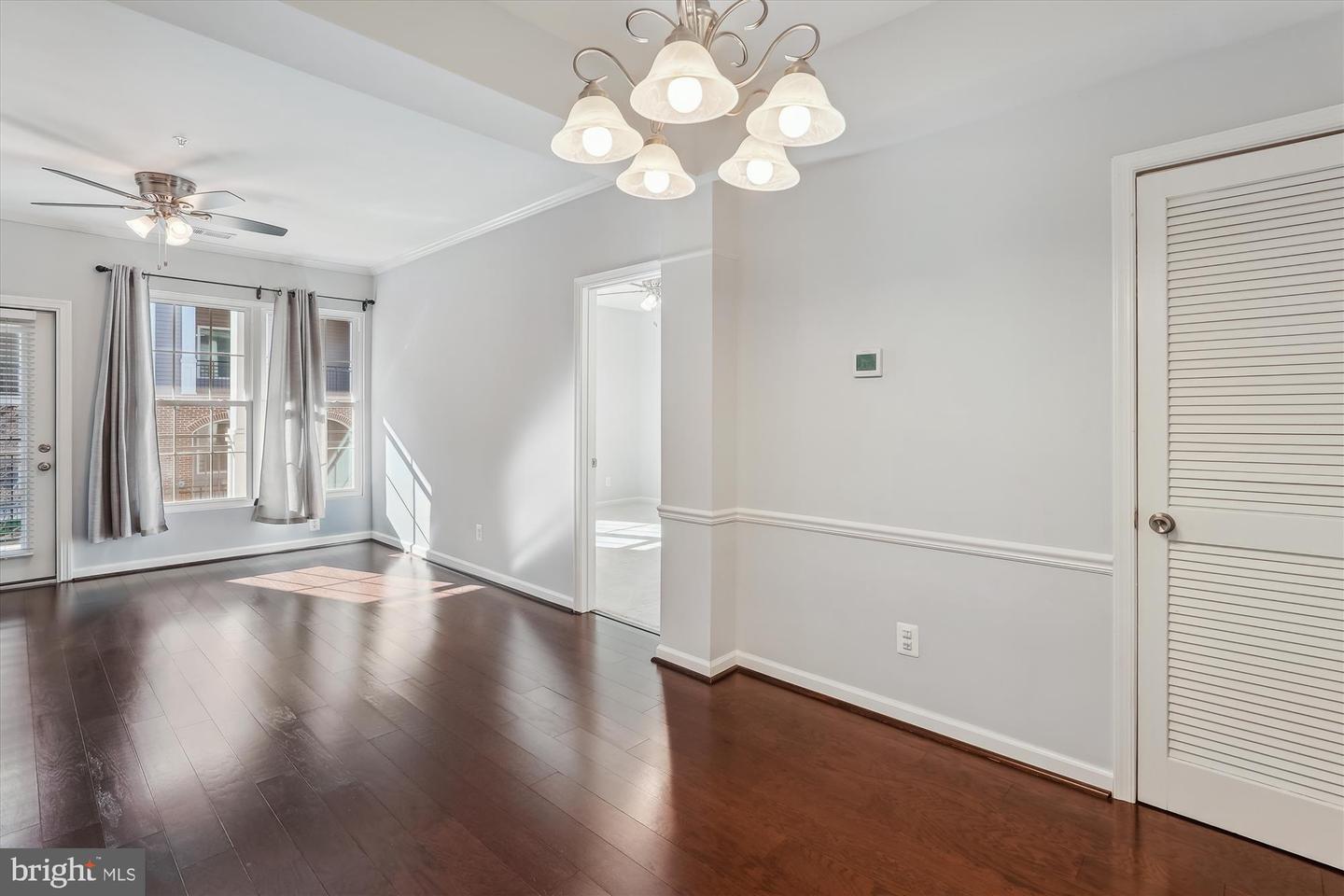 46588 DRYSDALE TER #203, STERLING, Virginia 20165, 2 Bedrooms Bedrooms, ,2 BathroomsBathrooms,Residential,For sale,46588 DRYSDALE TER #203,VALO2100372 MLS # VALO2100372