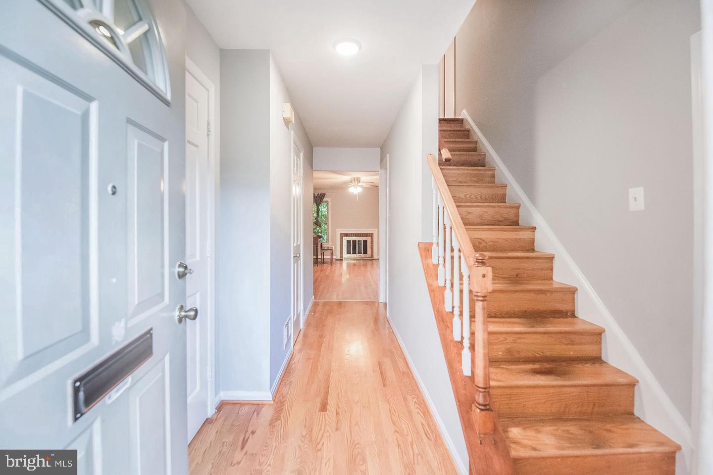 6611 ROSECROFT PL, FALLS CHURCH, Virginia 22043, 3 Bedrooms Bedrooms, ,3 BathroomsBathrooms,Residential,For sale,6611 ROSECROFT PL,VAFX2250014 MLS # VAFX2250014