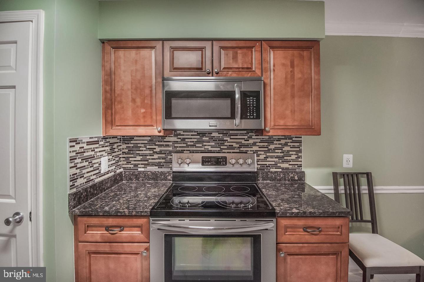 6611 ROSECROFT PL, FALLS CHURCH, Virginia 22043, 3 Bedrooms Bedrooms, ,3 BathroomsBathrooms,Residential,For sale,6611 ROSECROFT PL,VAFX2250014 MLS # VAFX2250014