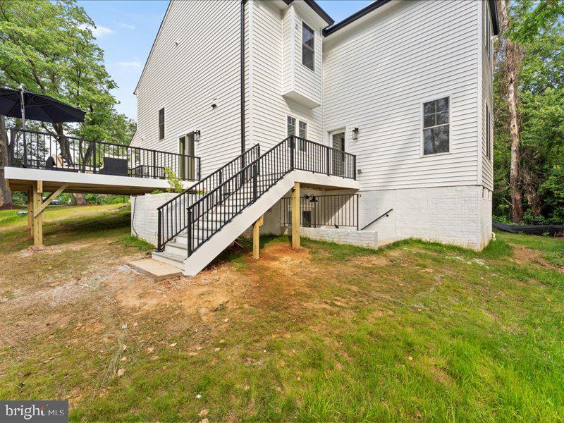 11433 POPES HEAD RD, FAIRFAX, Virginia 22030, 5 Bedrooms Bedrooms, ,3 BathroomsBathrooms,Residential,For sale,11433 POPES HEAD RD,VAFX2250024 MLS # VAFX2250024
