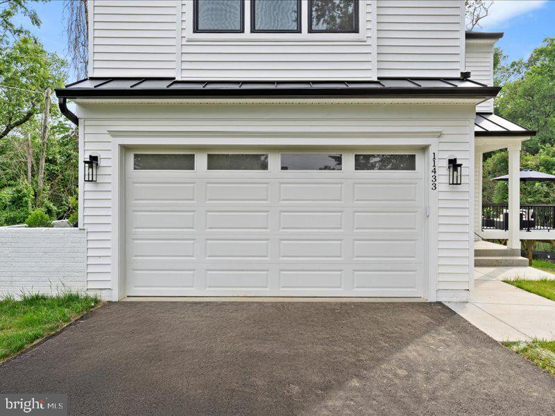 11433 POPES HEAD RD, FAIRFAX, Virginia 22030, 5 Bedrooms Bedrooms, ,3 BathroomsBathrooms,Residential,For sale,11433 POPES HEAD RD,VAFX2250024 MLS # VAFX2250024