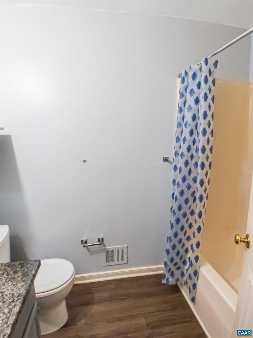 5553 BROOKWOOD RD, CROZET, Virginia 22932, 3 Bedrooms Bedrooms, ,2 BathroomsBathrooms,Residential,For sale,5553 BROOKWOOD RD,666054 MLS # 666054
