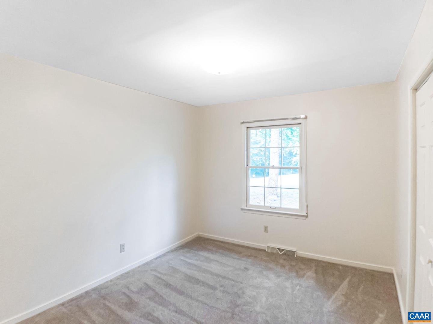 5553 BROOKWOOD RD, CROZET, Virginia 22932, 3 Bedrooms Bedrooms, ,2 BathroomsBathrooms,Residential,For sale,5553 BROOKWOOD RD,666054 MLS # 666054