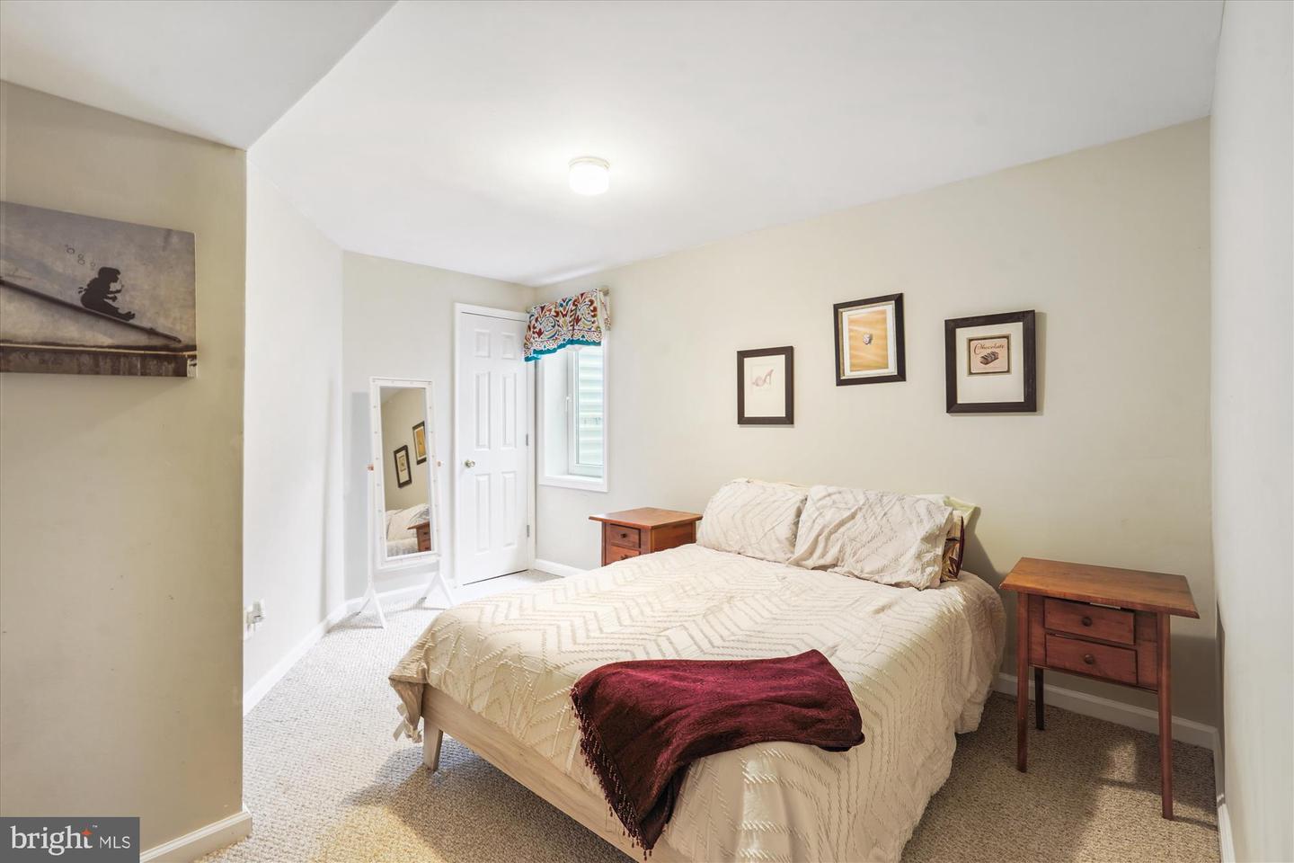 2915 CHAIN BRIDGE RD, OAKTON, Virginia 22124, 4 Bedrooms Bedrooms, ,3 BathroomsBathrooms,Residential,For sale,2915 CHAIN BRIDGE RD,VAFX2235472 MLS # VAFX2235472