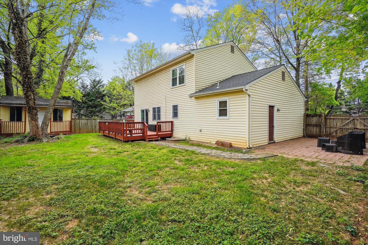 2915 CHAIN BRIDGE RD, OAKTON, Virginia 22124, 4 Bedrooms Bedrooms, ,3 BathroomsBathrooms,Residential,For sale,2915 CHAIN BRIDGE RD,VAFX2235472 MLS # VAFX2235472