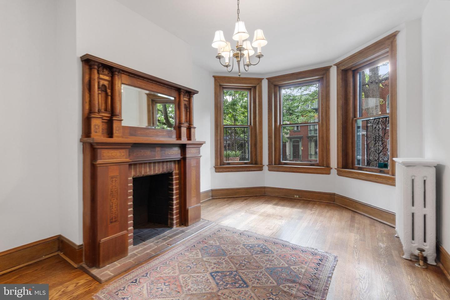 108 3RD ST NE, WASHINGTON, District Of Columbia 20002, 6 Bedrooms Bedrooms, 15 Rooms Rooms,3 BathroomsBathrooms,Residential,For sale,108 3RD ST NE,DCDC2200294 MLS # DCDC2200294