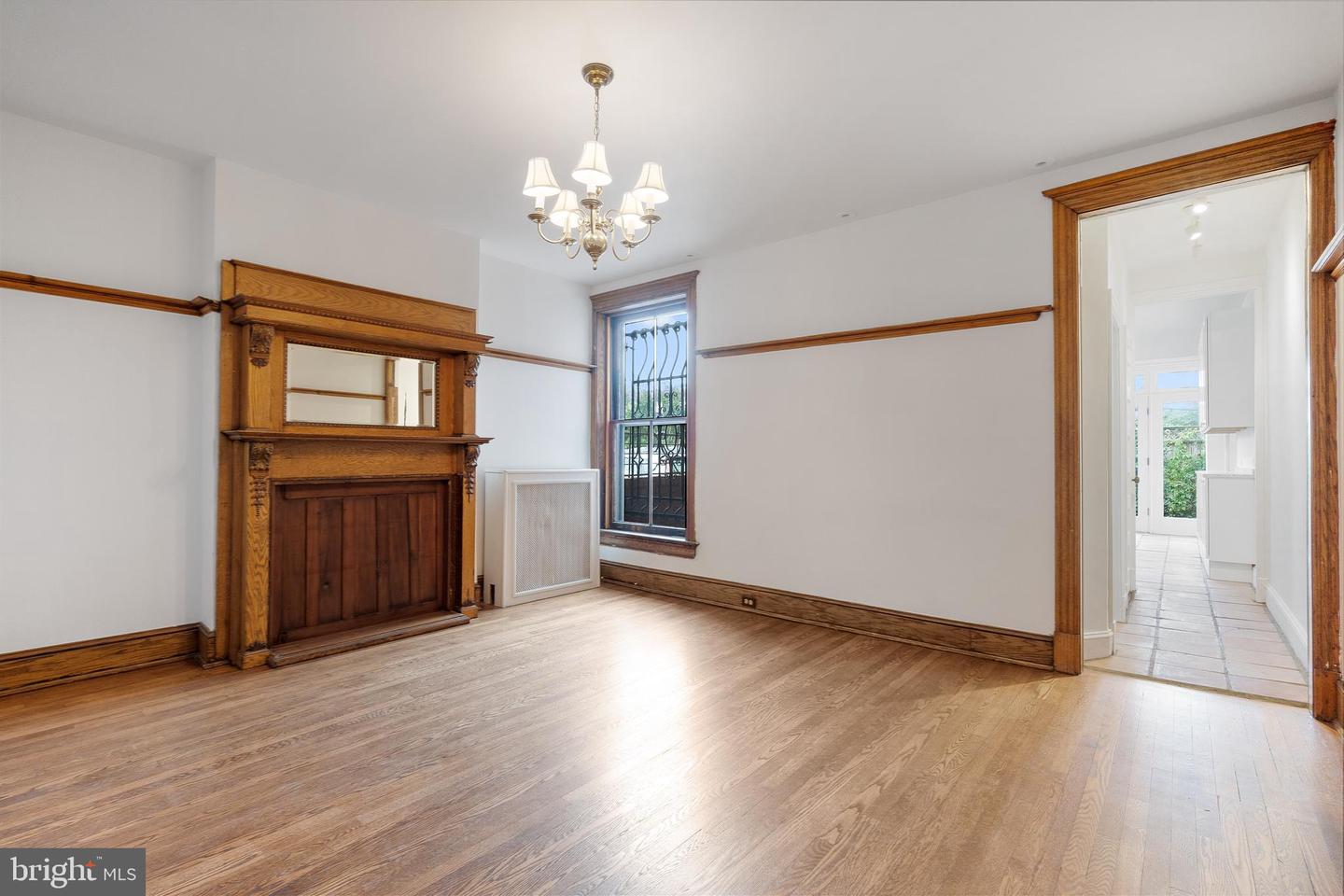 108 3RD ST NE, WASHINGTON, District Of Columbia 20002, 6 Bedrooms Bedrooms, 15 Rooms Rooms,3 BathroomsBathrooms,Residential,For sale,108 3RD ST NE,DCDC2200294 MLS # DCDC2200294