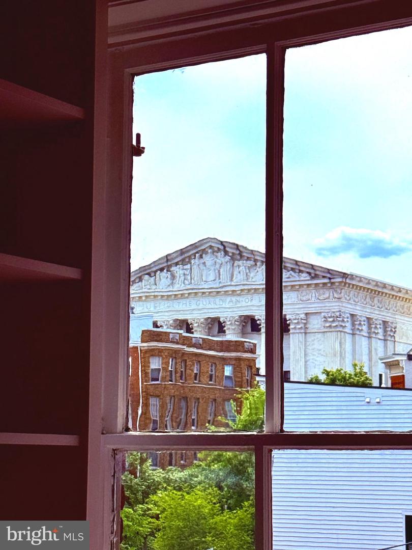 108 3RD ST NE, WASHINGTON, District Of Columbia 20002, 6 Bedrooms Bedrooms, 15 Rooms Rooms,3 BathroomsBathrooms,Residential,For sale,108 3RD ST NE,DCDC2200294 MLS # DCDC2200294