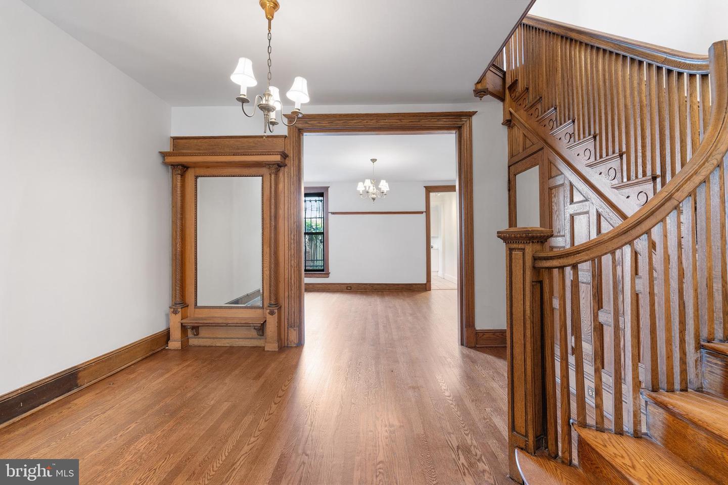 108 3RD ST NE, WASHINGTON, District Of Columbia 20002, 6 Bedrooms Bedrooms, 15 Rooms Rooms,3 BathroomsBathrooms,Residential,For sale,108 3RD ST NE,DCDC2200294 MLS # DCDC2200294