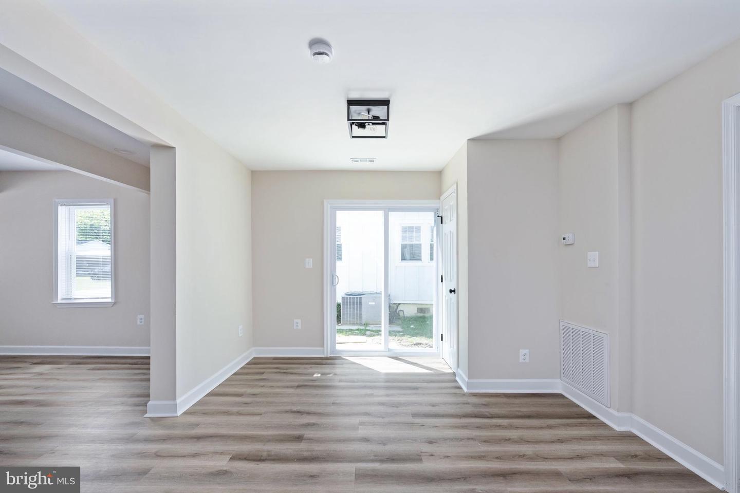 507 MARSHALL AVE, COLONIAL BEACH, Virginia 22443, 3 Bedrooms Bedrooms, ,2 BathroomsBathrooms,Residential,For sale,507 MARSHALL AVE,VAWE2008974 MLS # VAWE2008974