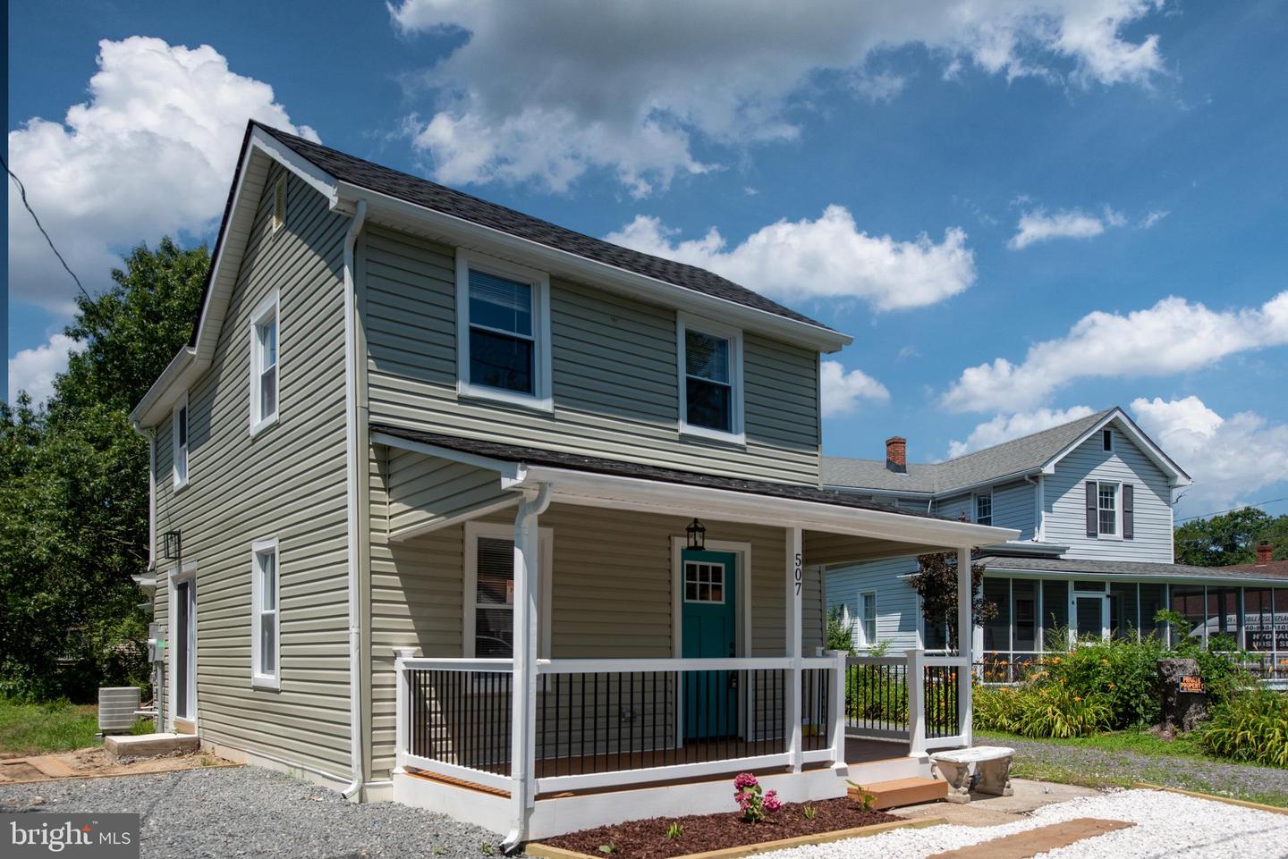 507 MARSHALL AVE, COLONIAL BEACH, Virginia 22443, 3 Bedrooms Bedrooms, ,2 BathroomsBathrooms,Residential,For sale,507 MARSHALL AVE,VAWE2008974 MLS # VAWE2008974