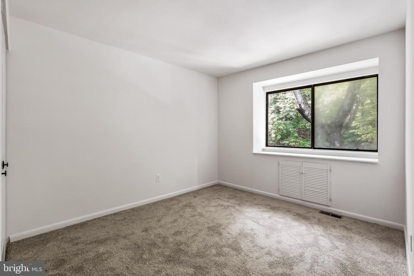 2339 MILLENNIUM LN, RESTON, Virginia 20191, 3 Bedrooms Bedrooms, ,2 BathroomsBathrooms,Residential,For sale,2339 MILLENNIUM LN,VAFX2243568 MLS # VAFX2243568