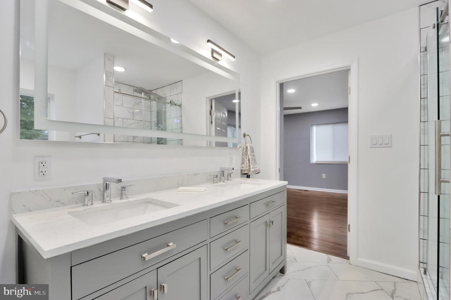 1133 46TH ST SE, WASHINGTON, District Of Columbia 20019, 5 Bedrooms Bedrooms, ,4 BathroomsBathrooms,Residential,For sale,1133 46TH ST SE,DCDC2206798 MLS # DCDC2206798