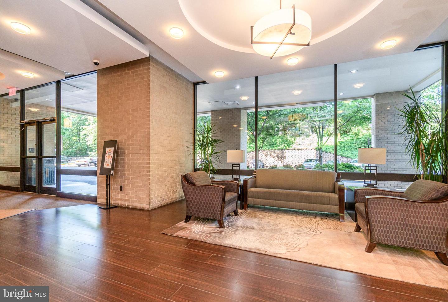 307 YOAKUM PKWY #716, ALEXANDRIA, Virginia 22304, 1 Bedroom Bedrooms, ,1 BathroomBathrooms,Residential,For sale,307 YOAKUM PKWY #716,VAAX2046824 MLS # VAAX2046824