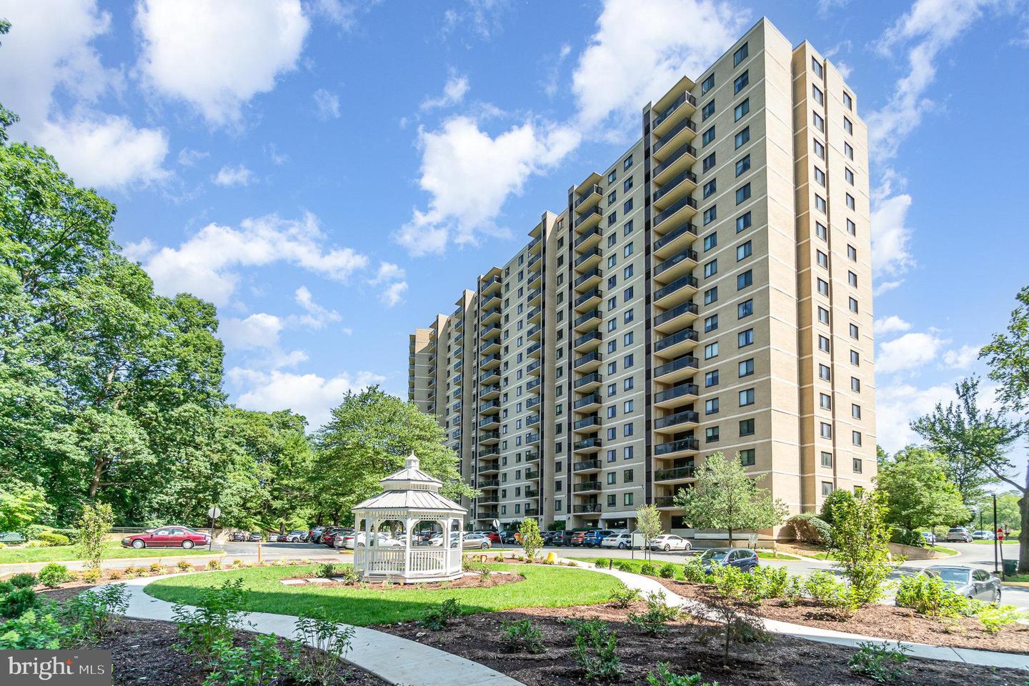 307 YOAKUM PKWY #716, ALEXANDRIA, Virginia 22304, 1 Bedroom Bedrooms, ,1 BathroomBathrooms,Residential,For sale,307 YOAKUM PKWY #716,VAAX2046824 MLS # VAAX2046824