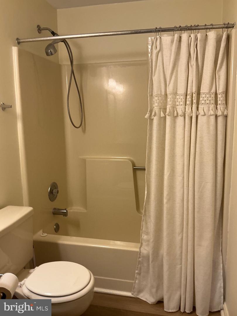 827 TRAVELERS REST, HAGUE, Virginia 22469, 3 Bedrooms Bedrooms, ,2 BathroomsBathrooms,Residential,For sale,827 TRAVELERS REST,VAWE2009190 MLS # VAWE2009190