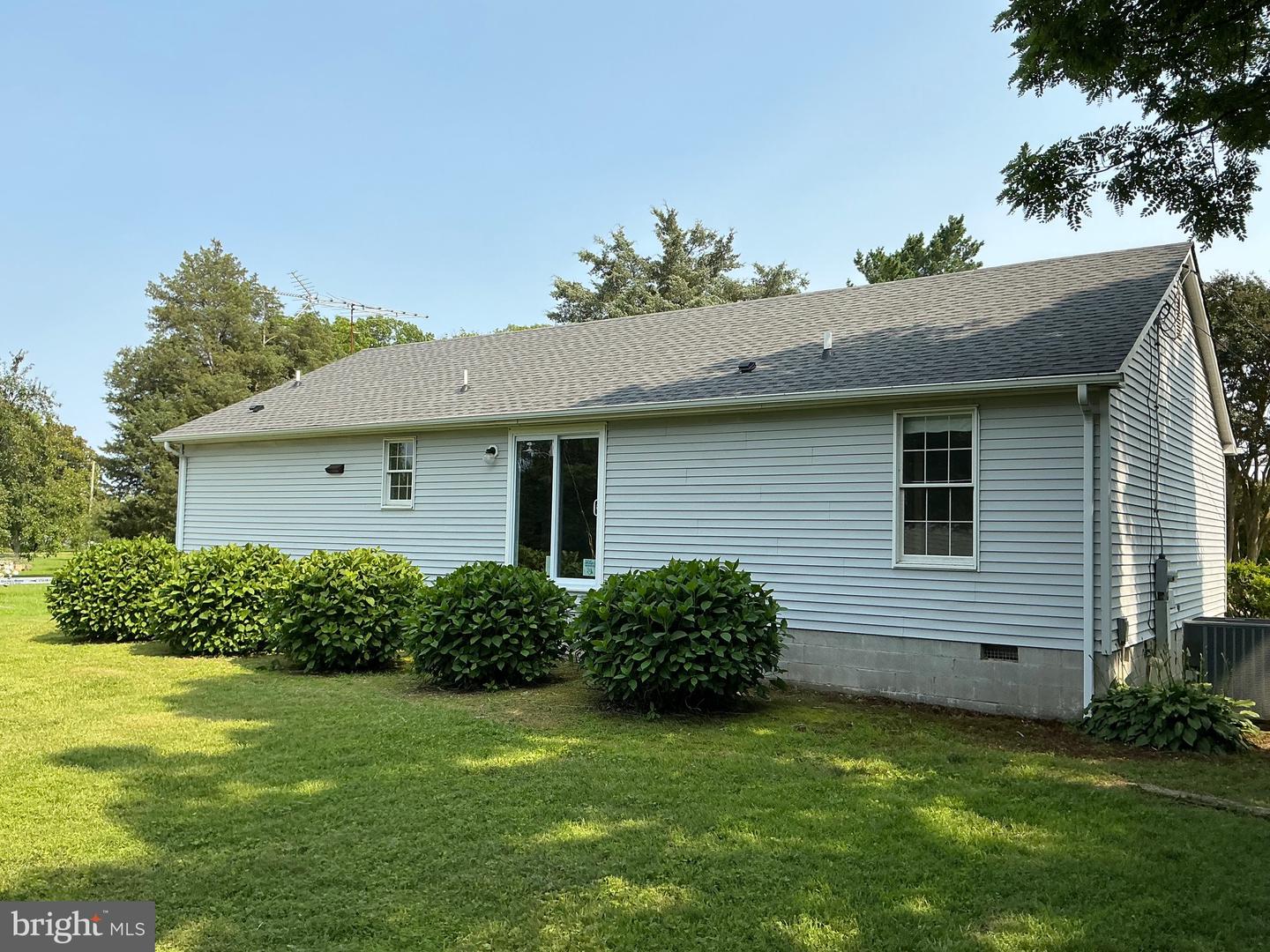 827 TRAVELERS REST, HAGUE, Virginia 22469, 3 Bedrooms Bedrooms, ,2 BathroomsBathrooms,Residential,For sale,827 TRAVELERS REST,VAWE2009190 MLS # VAWE2009190