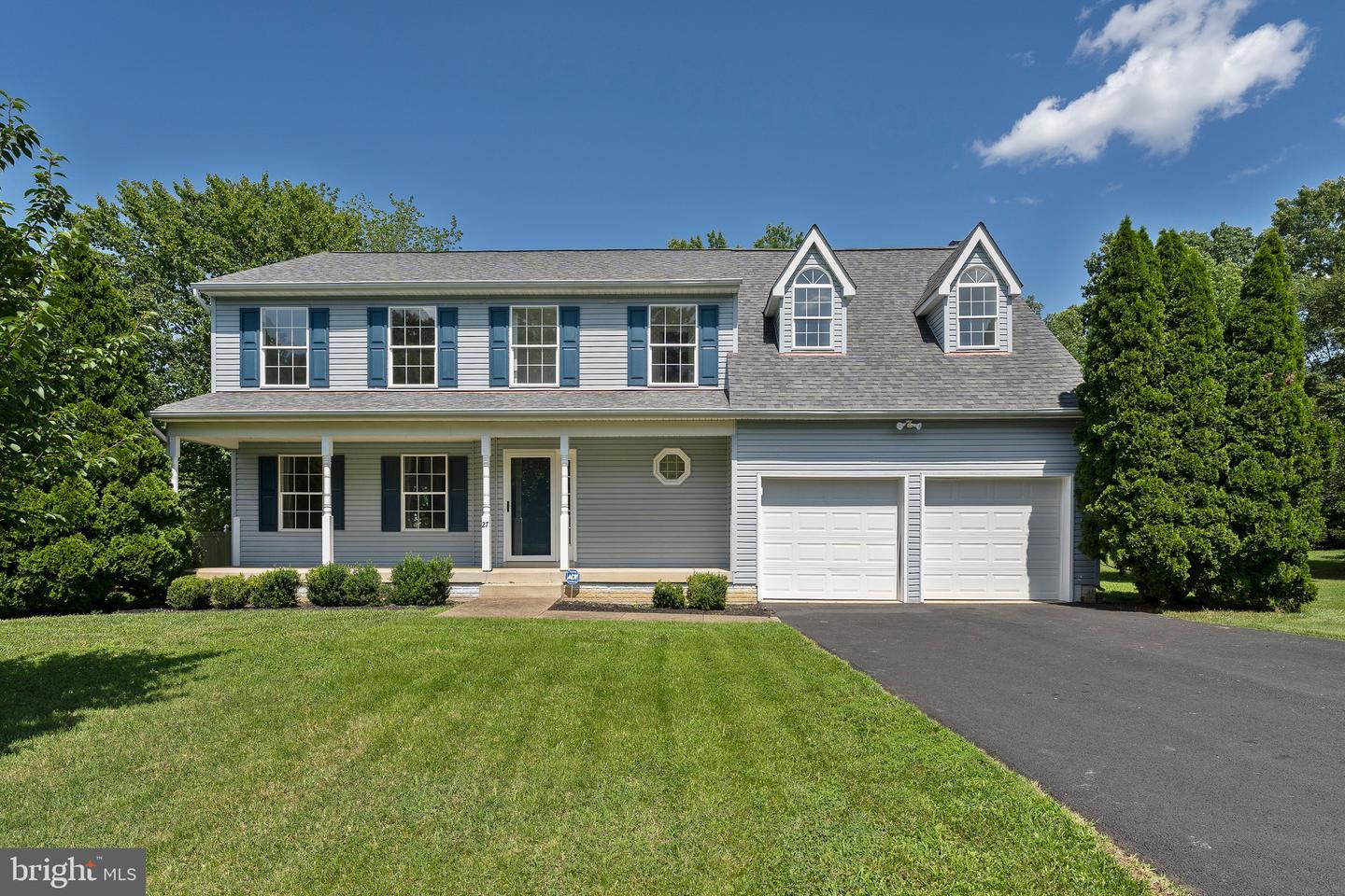 27 BROWN CIR, FREDERICKSBURG, Virginia 22405, 4 Bedrooms Bedrooms, ,2 BathroomsBathrooms,Residential,For sale,27 BROWN CIR,VAST2040150 MLS # VAST2040150