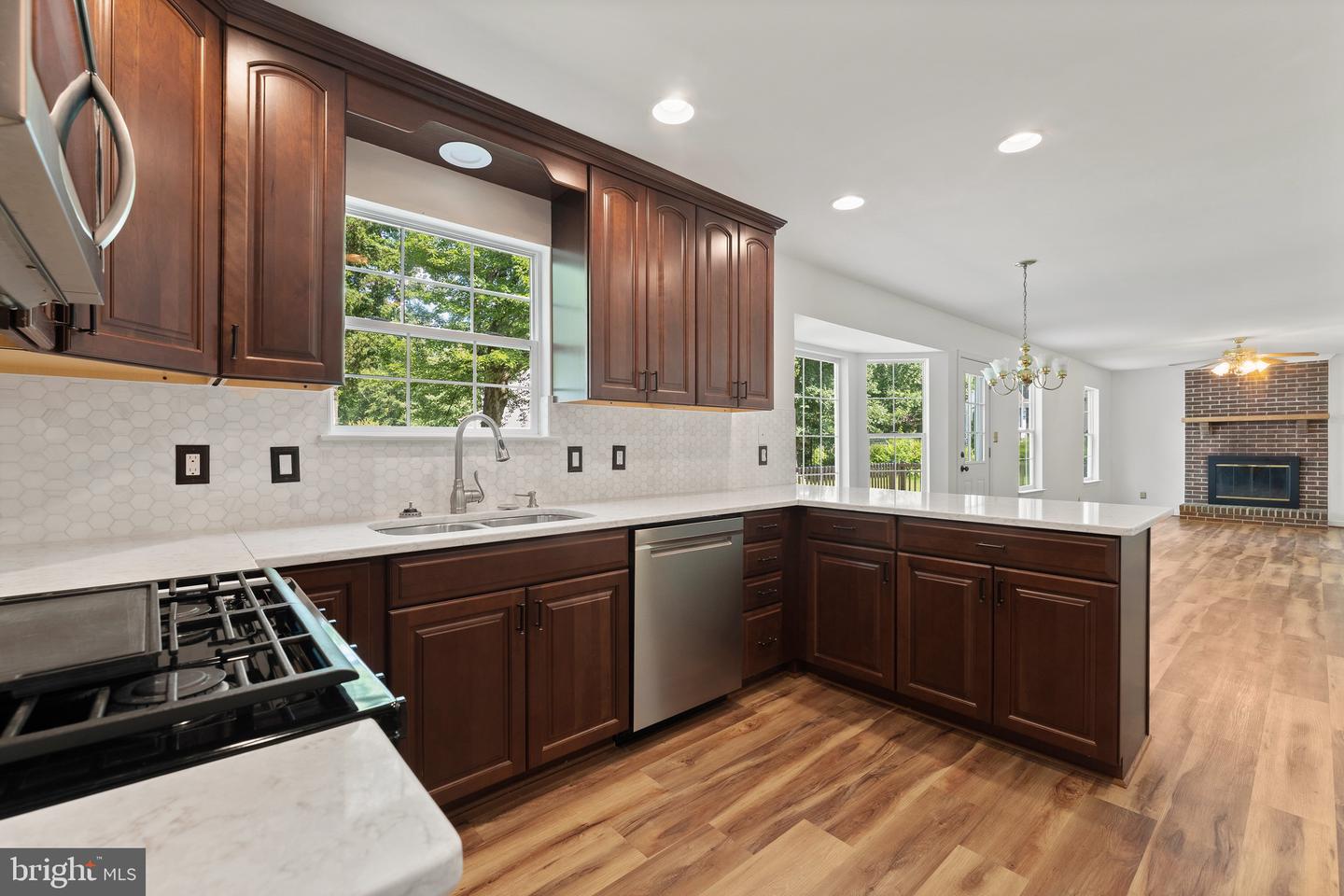 27 BROWN CIR, FREDERICKSBURG, Virginia 22405, 4 Bedrooms Bedrooms, ,2 BathroomsBathrooms,Residential,For sale,27 BROWN CIR,VAST2040150 MLS # VAST2040150