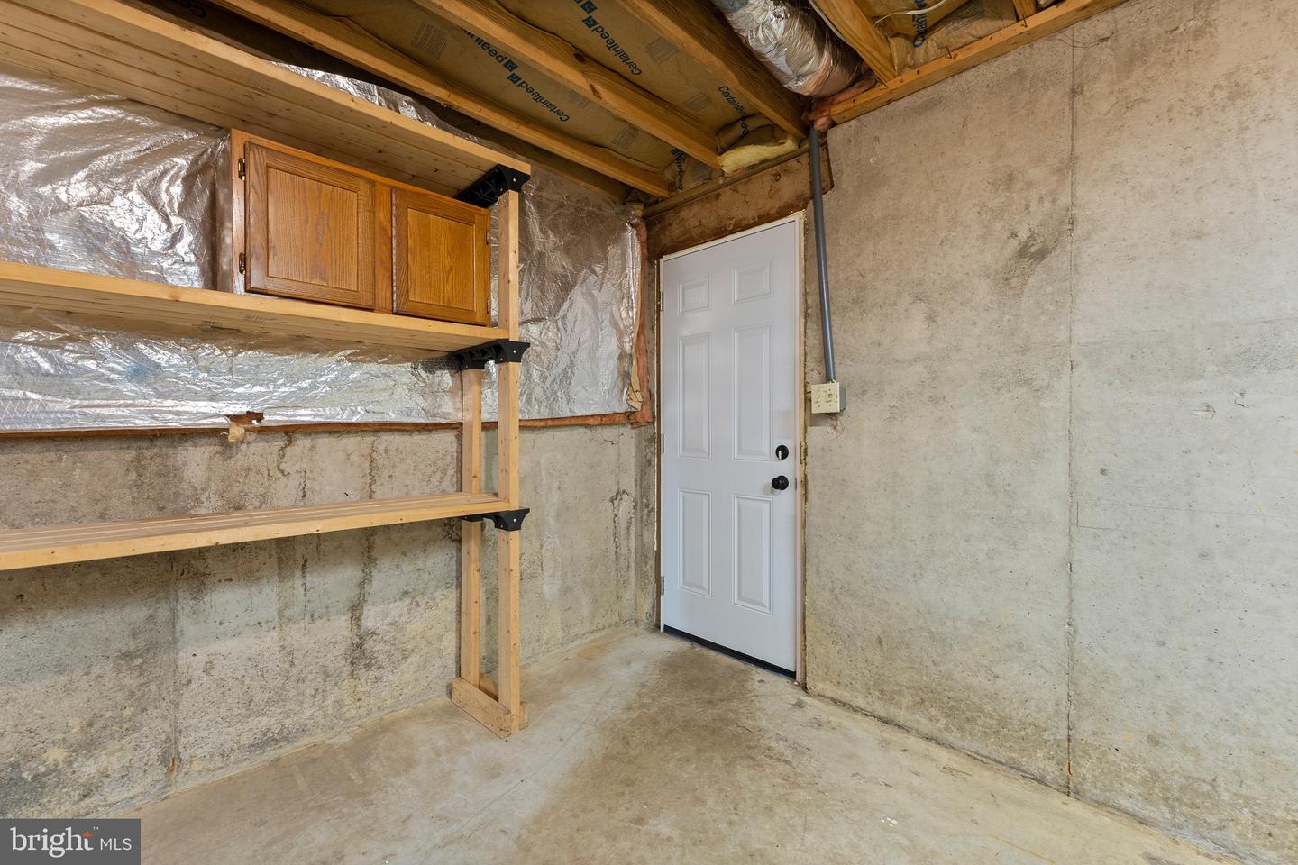 27 BROWN CIR, FREDERICKSBURG, Virginia 22405, 4 Bedrooms Bedrooms, ,2 BathroomsBathrooms,Residential,For sale,27 BROWN CIR,VAST2040150 MLS # VAST2040150