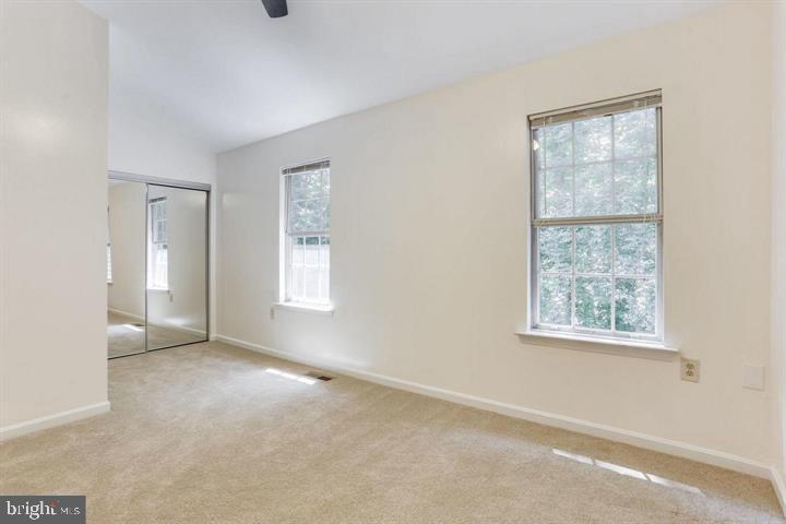 15246 STREAMSIDE CT, DUMFRIES, Virginia 22025, 3 Bedrooms Bedrooms, ,3 BathroomsBathrooms,Residential,For sale,15246 STREAMSIDE CT,VAPW2097856 MLS # VAPW2097856