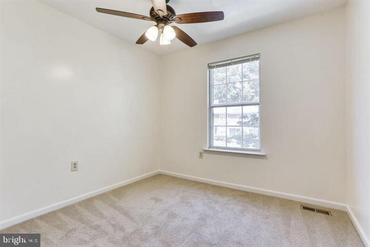 15246 STREAMSIDE CT, DUMFRIES, Virginia 22025, 3 Bedrooms Bedrooms, ,3 BathroomsBathrooms,Residential,For sale,15246 STREAMSIDE CT,VAPW2097856 MLS # VAPW2097856
