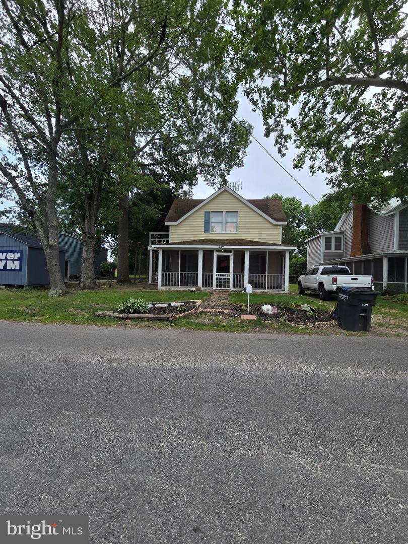 214 DENNISON ST, COLONIAL BEACH, Virginia 22443, 2 Bedrooms Bedrooms, ,1 BathroomBathrooms,Residential,For sale,214 DENNISON ST,VAWE2009194 MLS # VAWE2009194