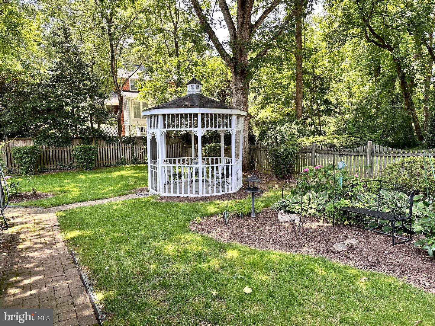 7131 MURRAY LN, ANNANDALE, Virginia 22003, 6 Bedrooms Bedrooms, ,3 BathroomsBathrooms,Residential,For sale,7131 MURRAY LN,VAFX2250138 MLS # VAFX2250138