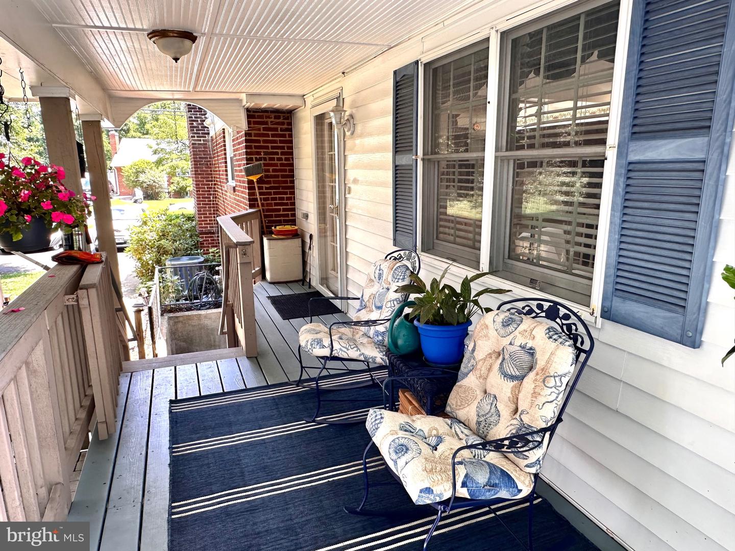 7131 MURRAY LN, ANNANDALE, Virginia 22003, 6 Bedrooms Bedrooms, ,3 BathroomsBathrooms,Residential,For sale,7131 MURRAY LN,VAFX2250138 MLS # VAFX2250138