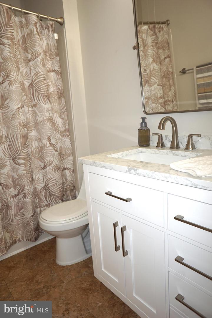 27 APPLING RD, STAFFORD, Virginia 22554, 5 Bedrooms Bedrooms, ,3 BathroomsBathrooms,Residential,For sale,27 APPLING RD,VAST2040190 MLS # VAST2040190