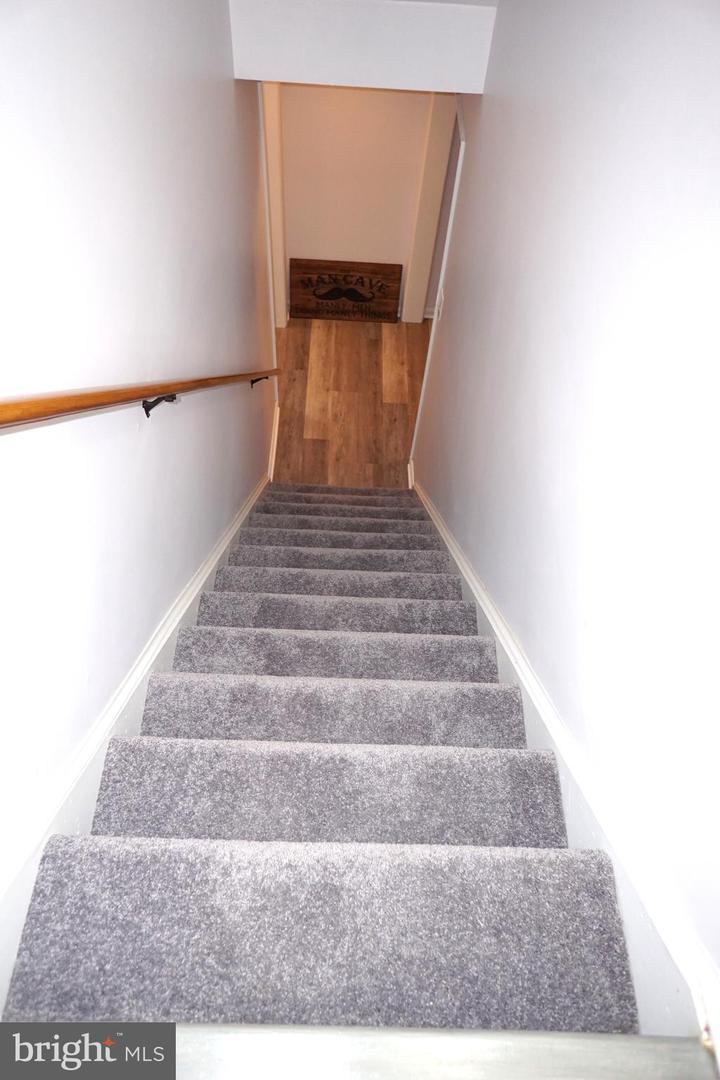27 APPLING RD, STAFFORD, Virginia 22554, 5 Bedrooms Bedrooms, ,3 BathroomsBathrooms,Residential,For sale,27 APPLING RD,VAST2040190 MLS # VAST2040190