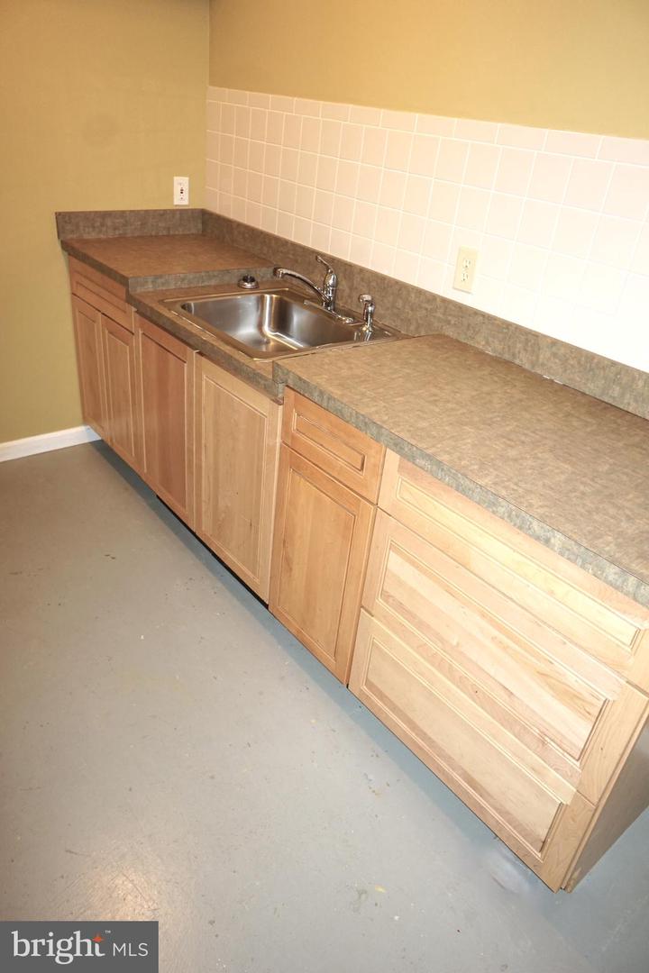27 APPLING RD, STAFFORD, Virginia 22554, 5 Bedrooms Bedrooms, ,3 BathroomsBathrooms,Residential,For sale,27 APPLING RD,VAST2040190 MLS # VAST2040190