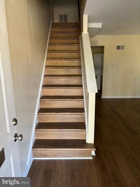 5755 EAST CAPITOL ST SE, WASHINGTON, District Of Columbia 20019, 3 Bedrooms Bedrooms, ,1 BathroomBathrooms,Residential,For sale,5755 EAST CAPITOL ST SE,DCDC2207526 MLS # DCDC2207526
