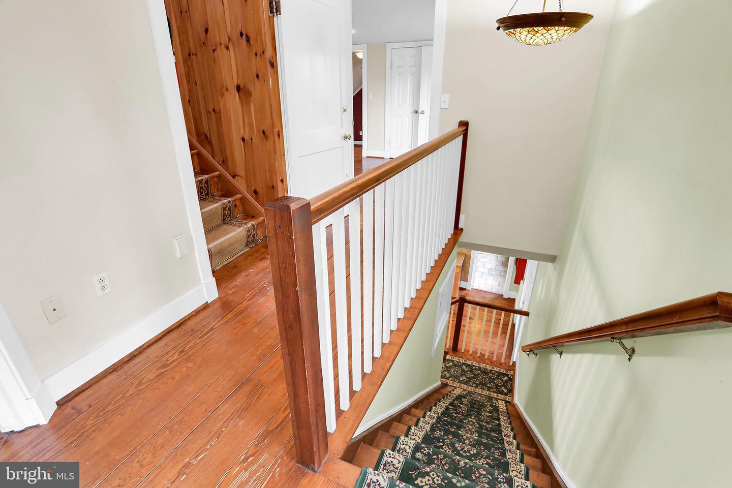 329 OLD BRIDGE RD, AMISSVILLE, Virginia 20106, 4 Bedrooms Bedrooms, ,3 BathroomsBathrooms,Residential,For sale,329 OLD BRIDGE RD,VACU2010876 MLS # VACU2010876