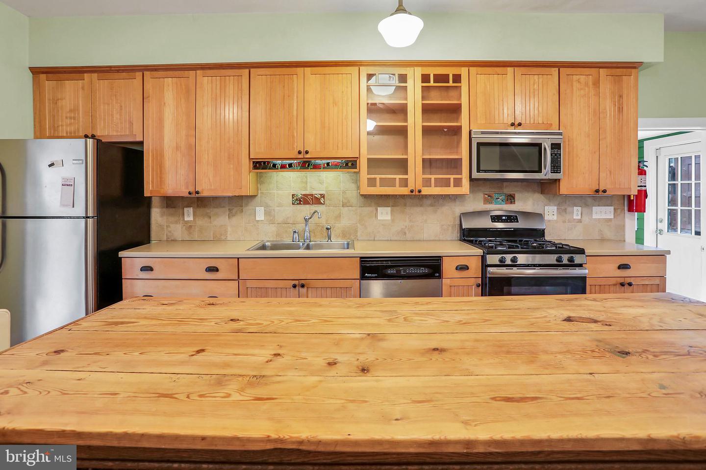 329 OLD BRIDGE RD, AMISSVILLE, Virginia 20106, 4 Bedrooms Bedrooms, ,3 BathroomsBathrooms,Residential,For sale,329 OLD BRIDGE RD,VACU2010876 MLS # VACU2010876