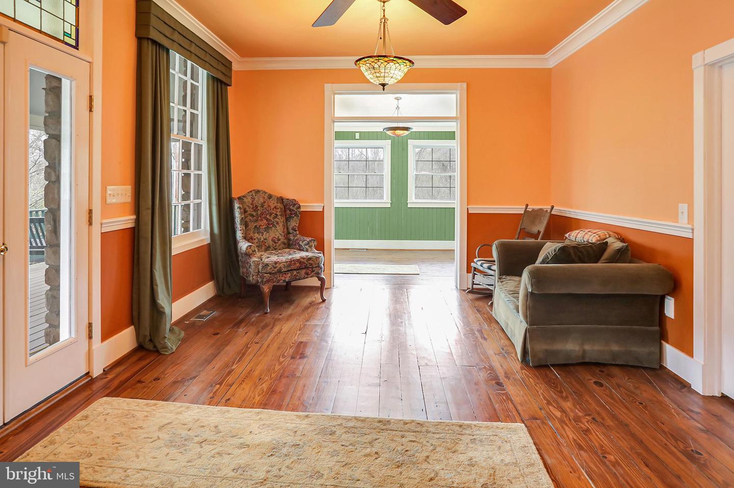 329 OLD BRIDGE RD, AMISSVILLE, Virginia 20106, 4 Bedrooms Bedrooms, ,3 BathroomsBathrooms,Residential,For sale,329 OLD BRIDGE RD,VACU2010876 MLS # VACU2010876